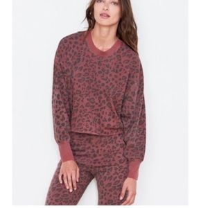 SUNDRY leopard print jogger set size 1 maroon and black